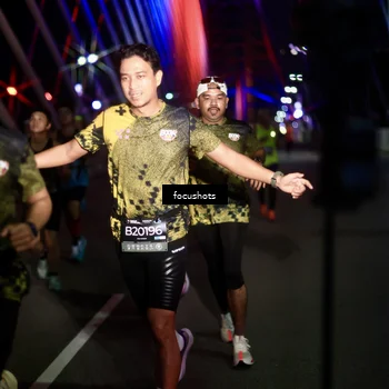 Runner Photo 6526075
