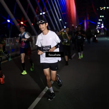 Runner Photo 6526239