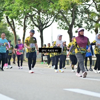 Runner Photo 6526245