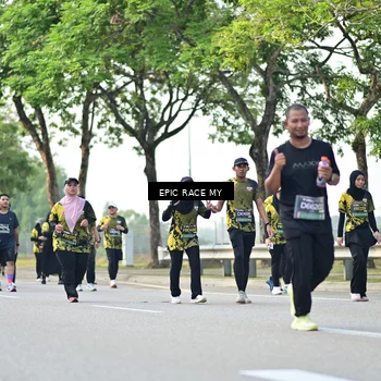 Runner Photo 6526278