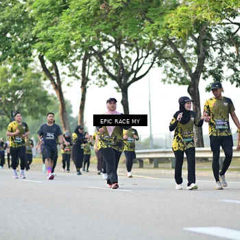 Runner Photo 6526293