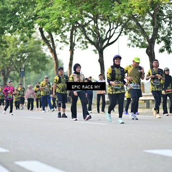 Runner Photo 6526369