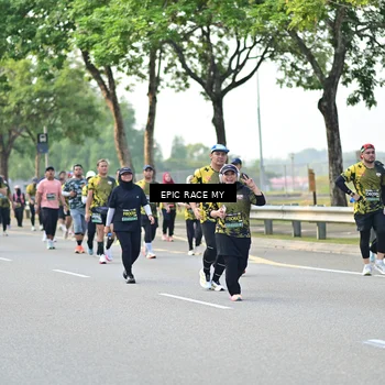Runner Photo 6526379