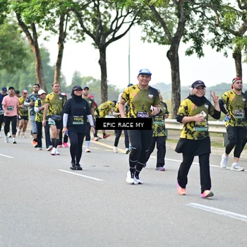 Runner Photo 6526395