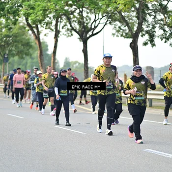 Runner Photo 6526407