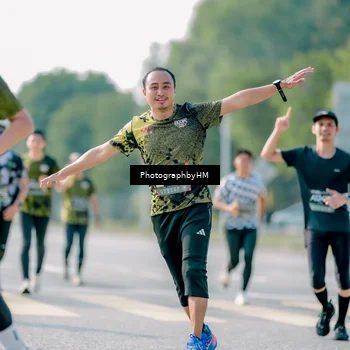 Runner Photo 6526422