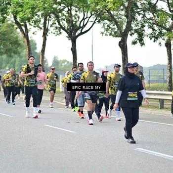 Runner Photo 6526432