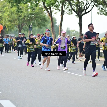 Runner Photo 6526476