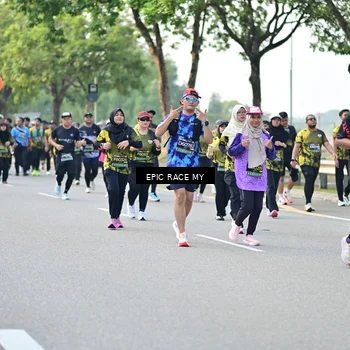 Runner Photo 6526479