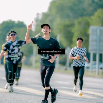 Runner Photo 6526480