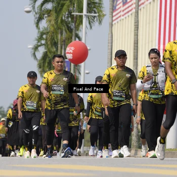 Runner Photo 6526496