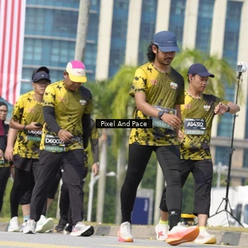 Runner Photo 6526541