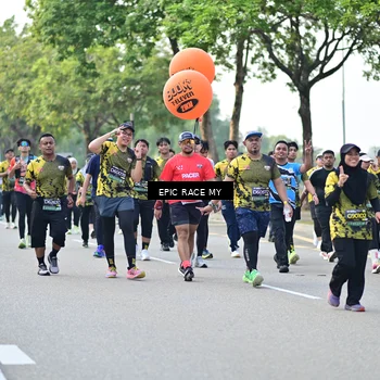 Runner Photo 6526648