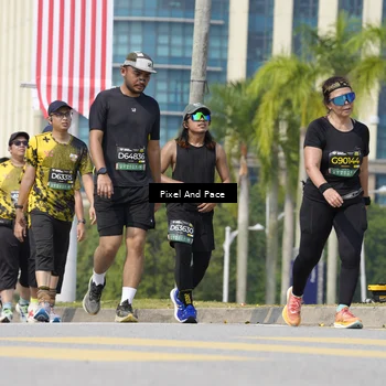 Runner Photo 6526658