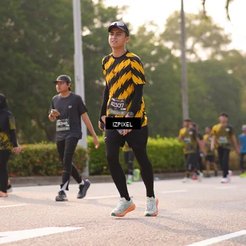 Runner Photo 6526743