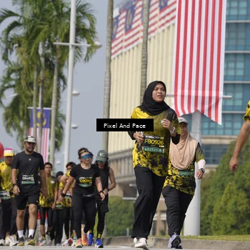 Runner Photo 6526761