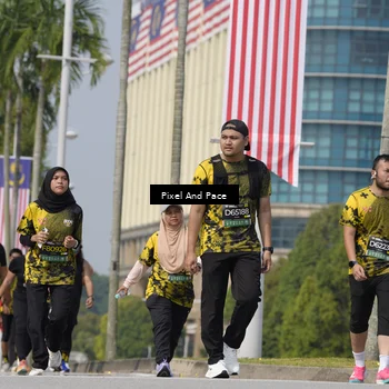 Runner Photo 6526775