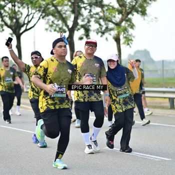 Runner Photo 6526826