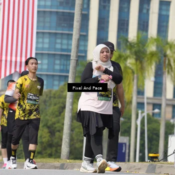 Runner Photo 6526852