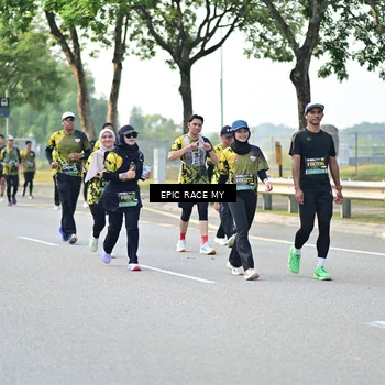 Runner Photo 6526971
