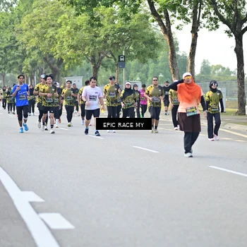 Runner Photo 6527013