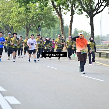 Runner Photo 6527035