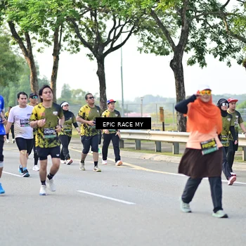 Runner Photo 6527037