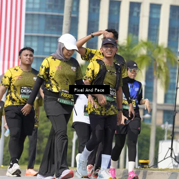 Runner Photo 6527040