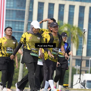 Runner Photo 6527043
