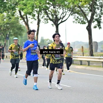 Runner Photo 6527044