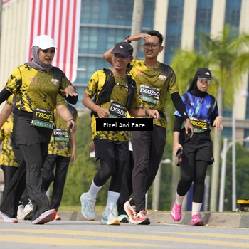 Runner Photo 6527052