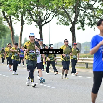 Runner Photo 6527089
