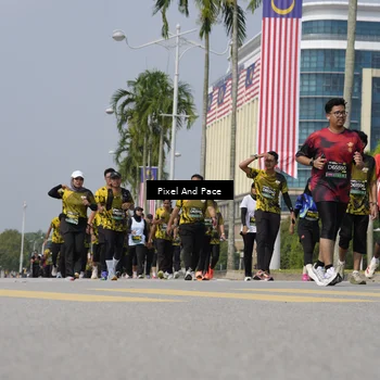 Runner Photo 6527113