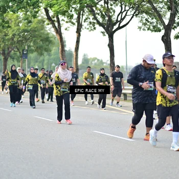 Runner Photo 6527117