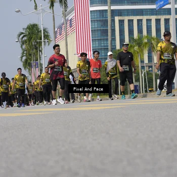Runner Photo 6527122