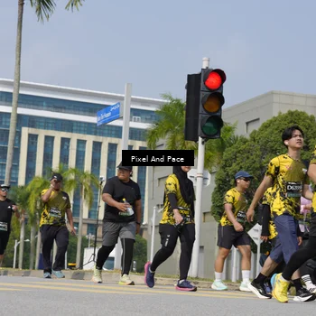 Runner Photo 6527135