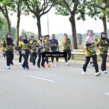 Runner Photo 6527172