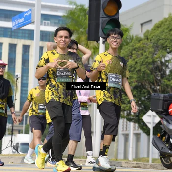 Runner Photo 6527196