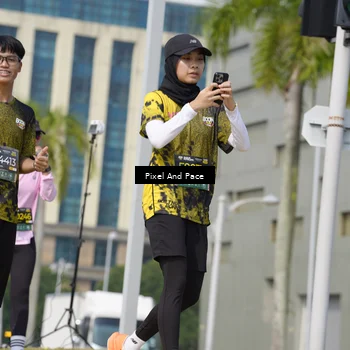 Runner Photo 6527201
