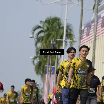 Runner Photo 6527252