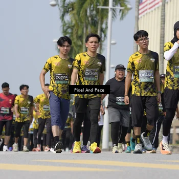 Runner Photo 6527264