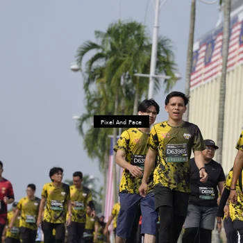 Runner Photo 6527265