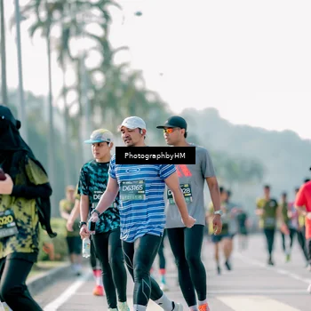 Runner Photo 6527273