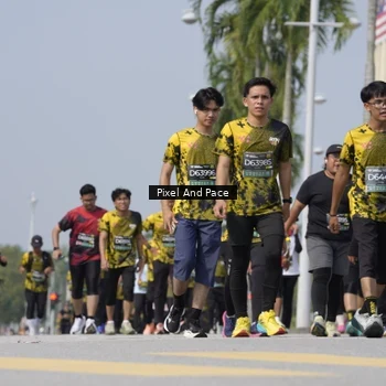 Runner Photo 6527274