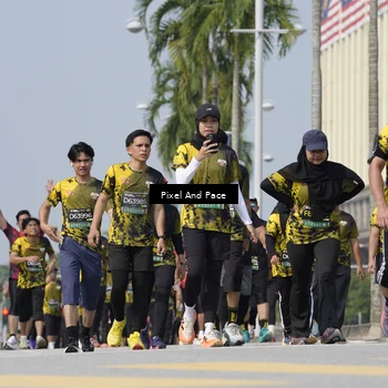 Runner Photo 6527303
