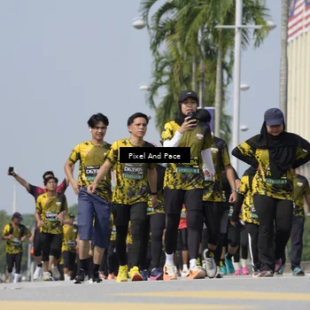 Runner Photo 6527310