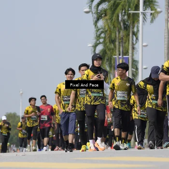 Runner Photo 6527354