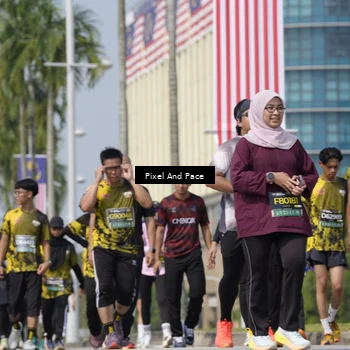 Runner Photo 6527367