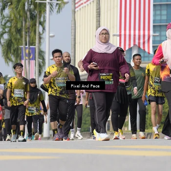 Runner Photo 6527391