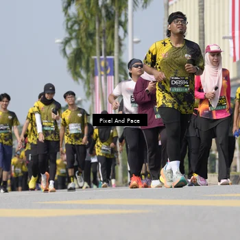 Runner Photo 6527412